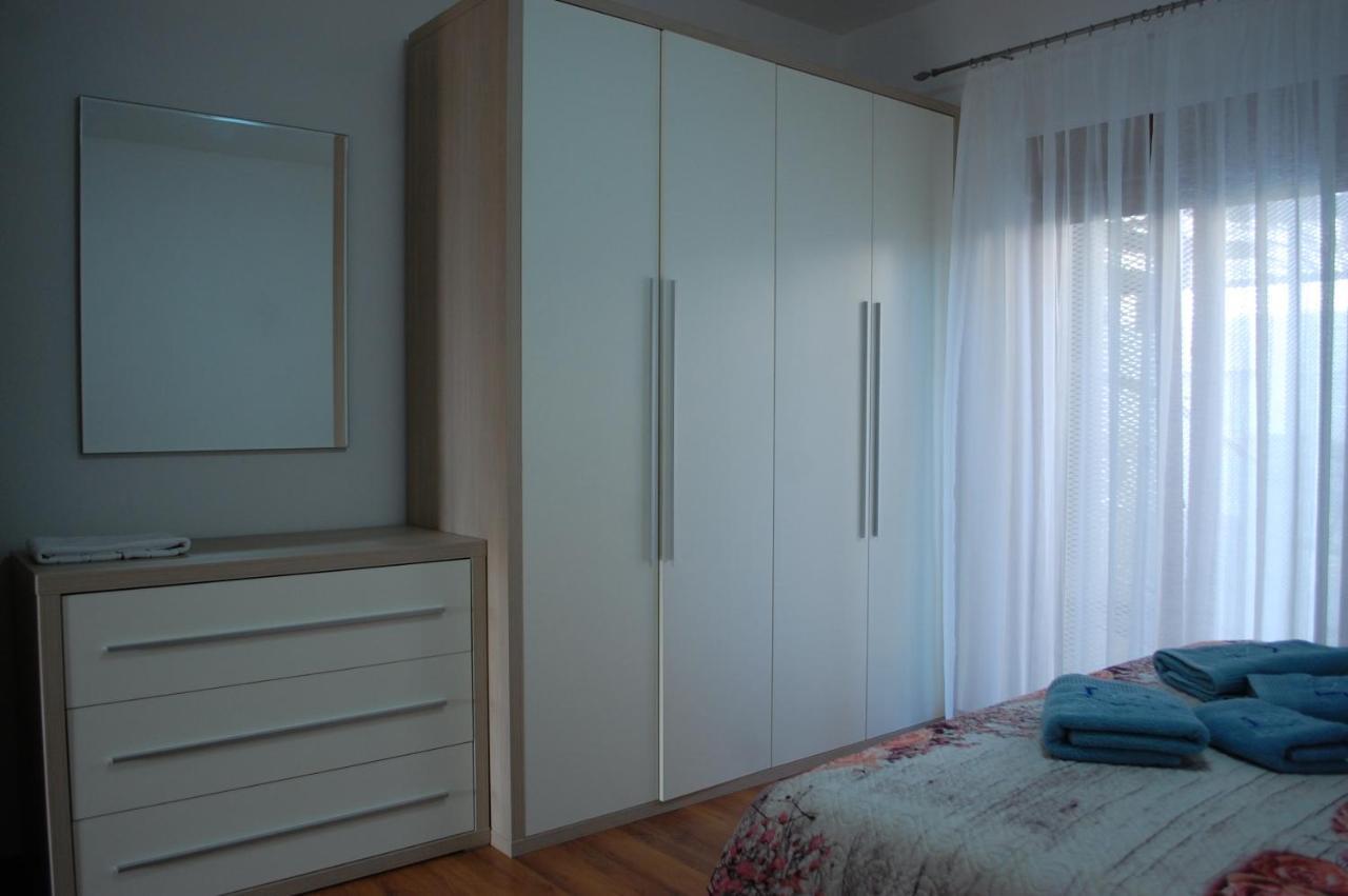 Apartmani Diana Novigrad Istria Esterno foto